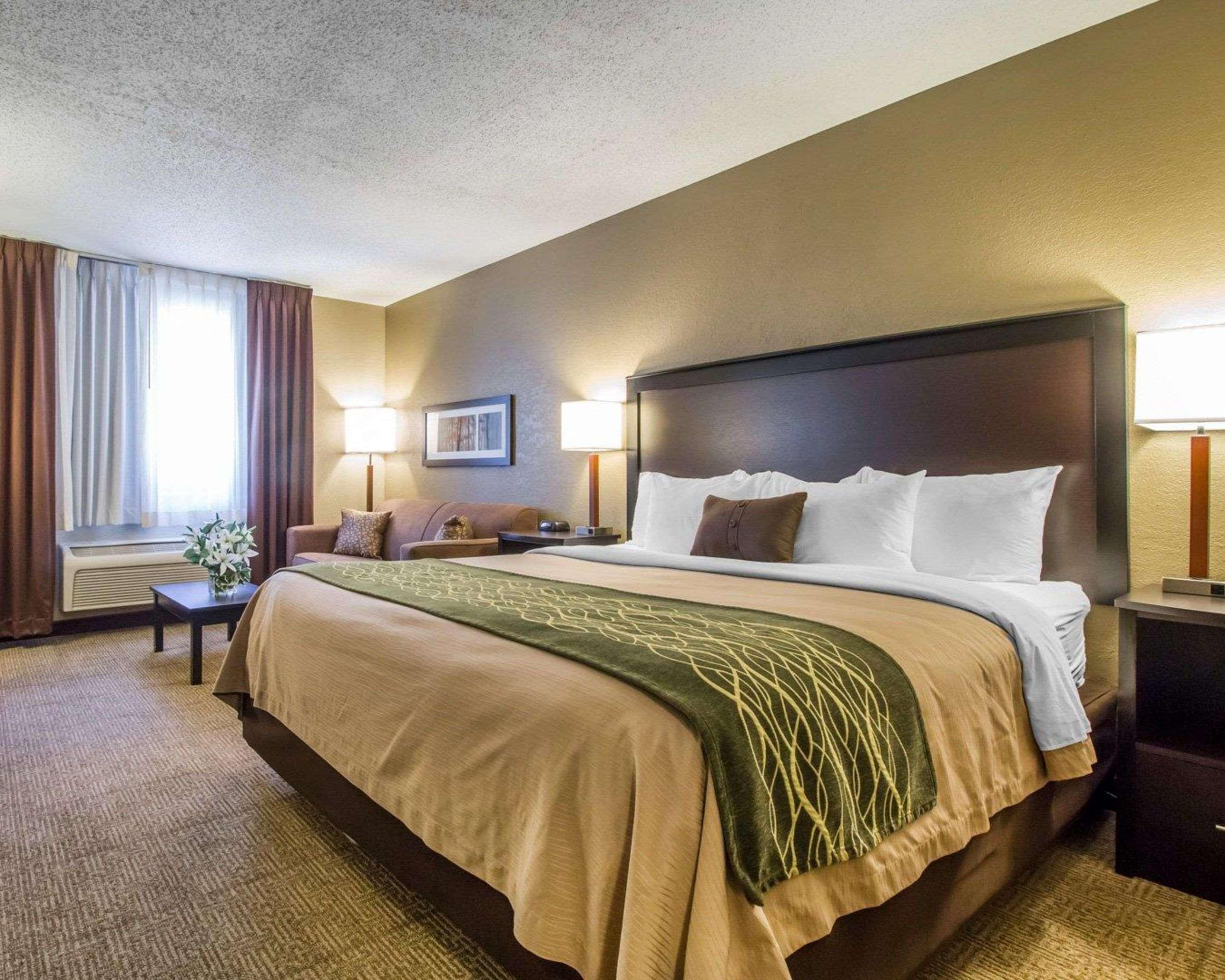 Quality Inn Harlan Exterior photo