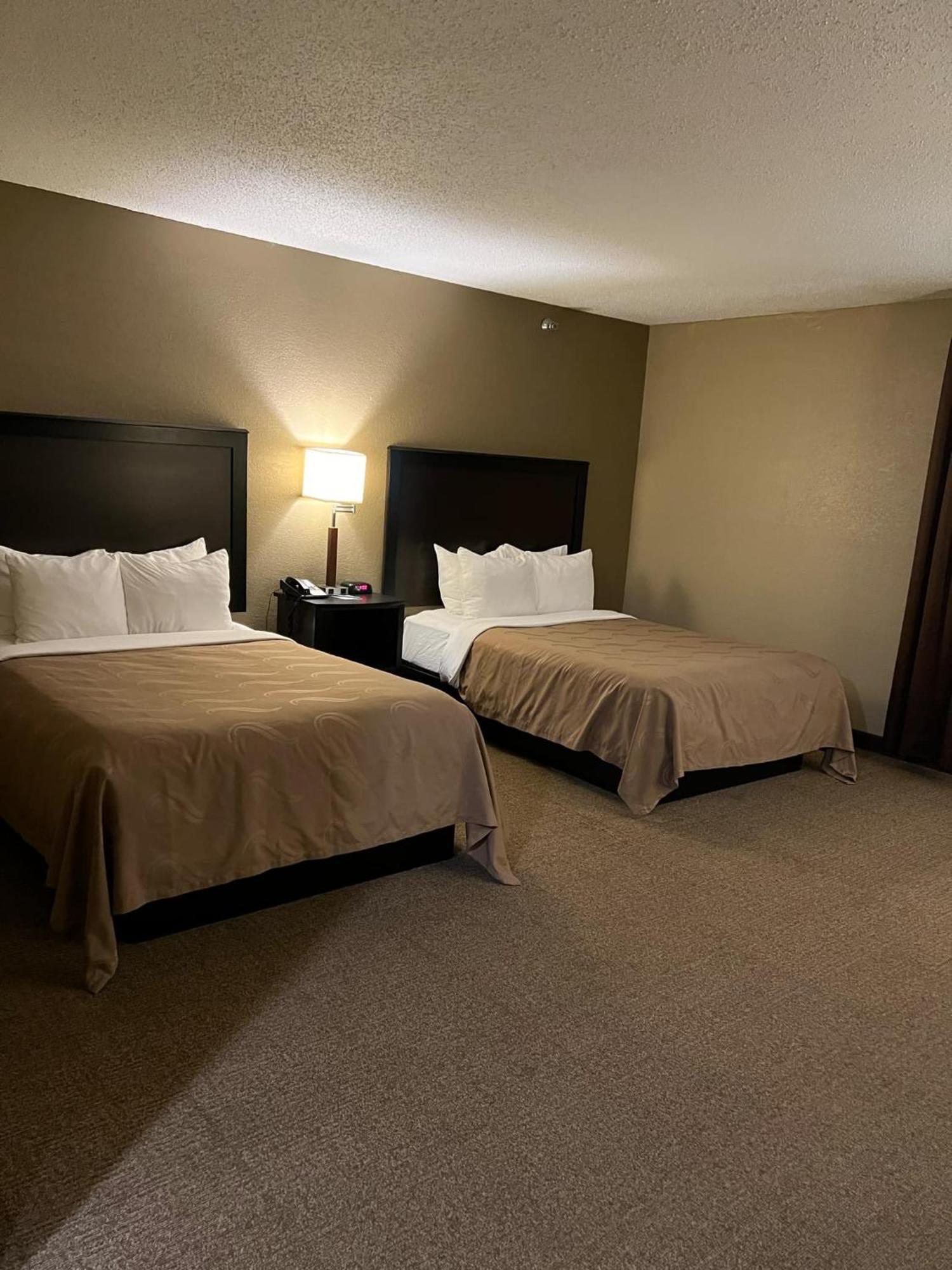 Quality Inn Harlan Exterior photo